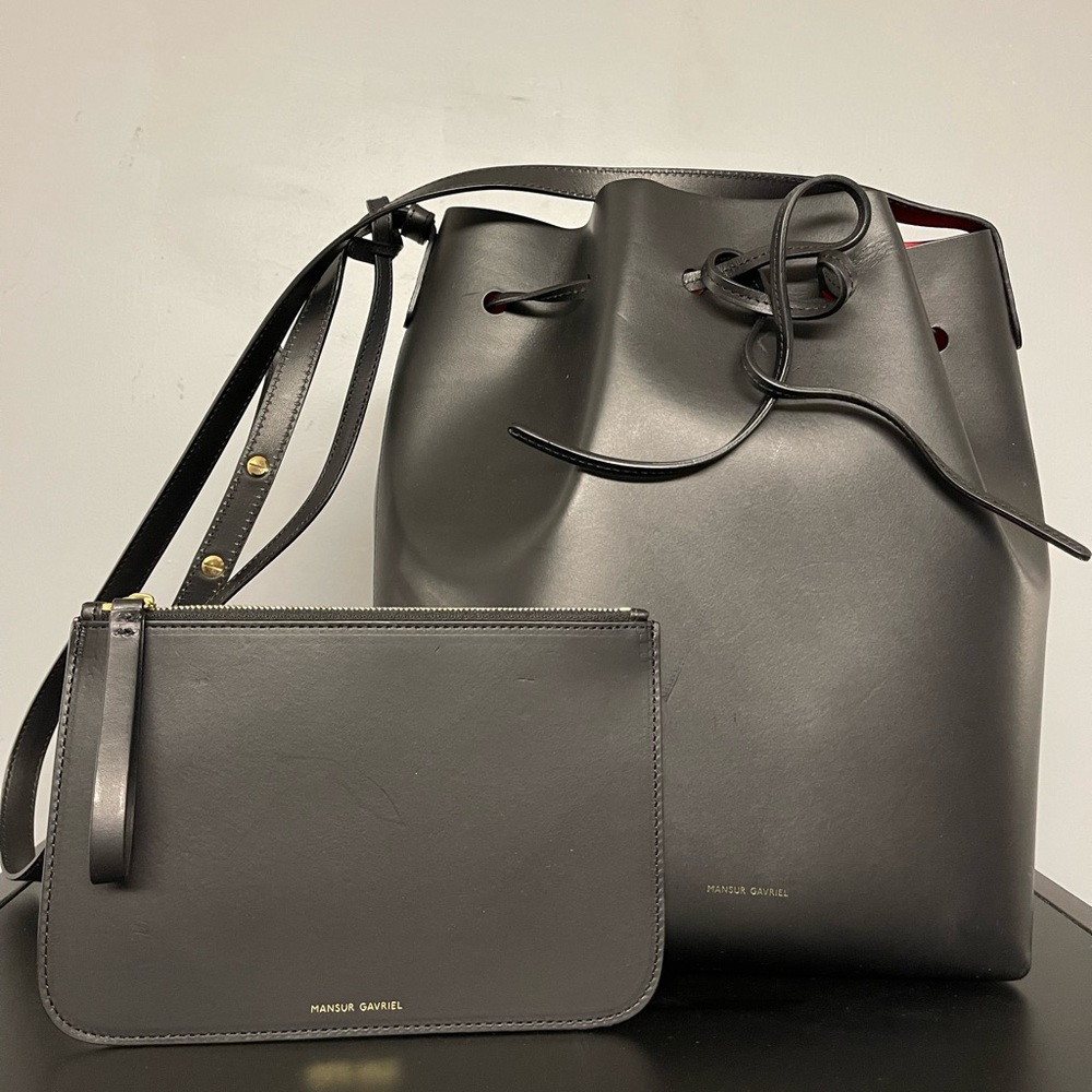 New without tags Mansur Gavriel leather bucket bag